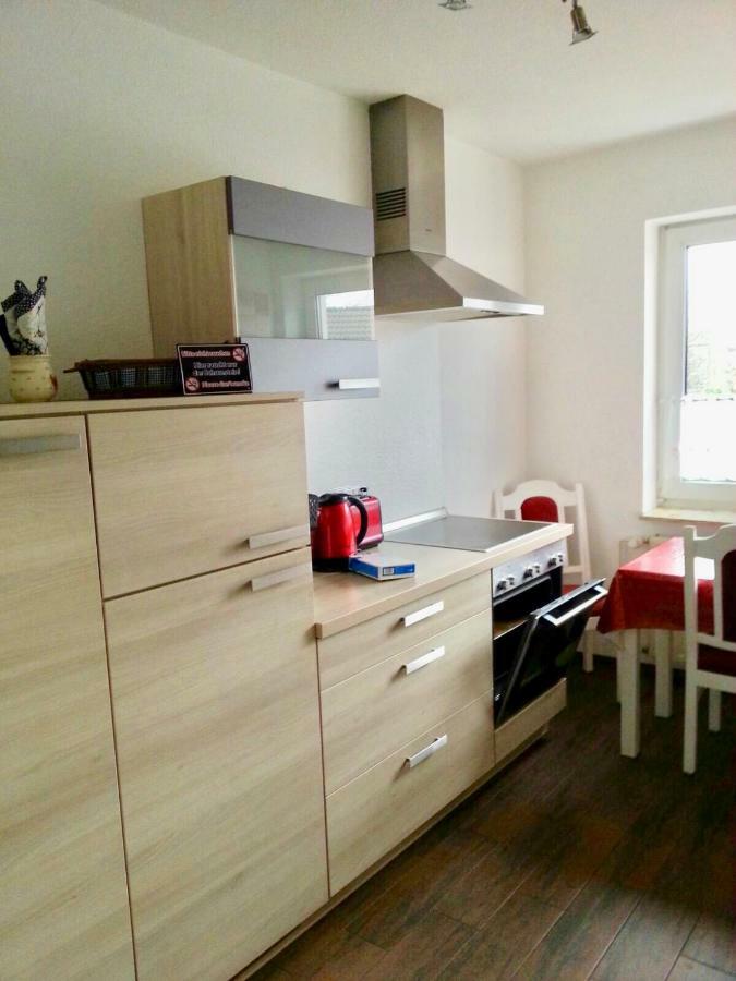Ingrids Ferienwohnung Mit Balkon In Thiede Naehe See سالزجيتر المظهر الخارجي الصورة