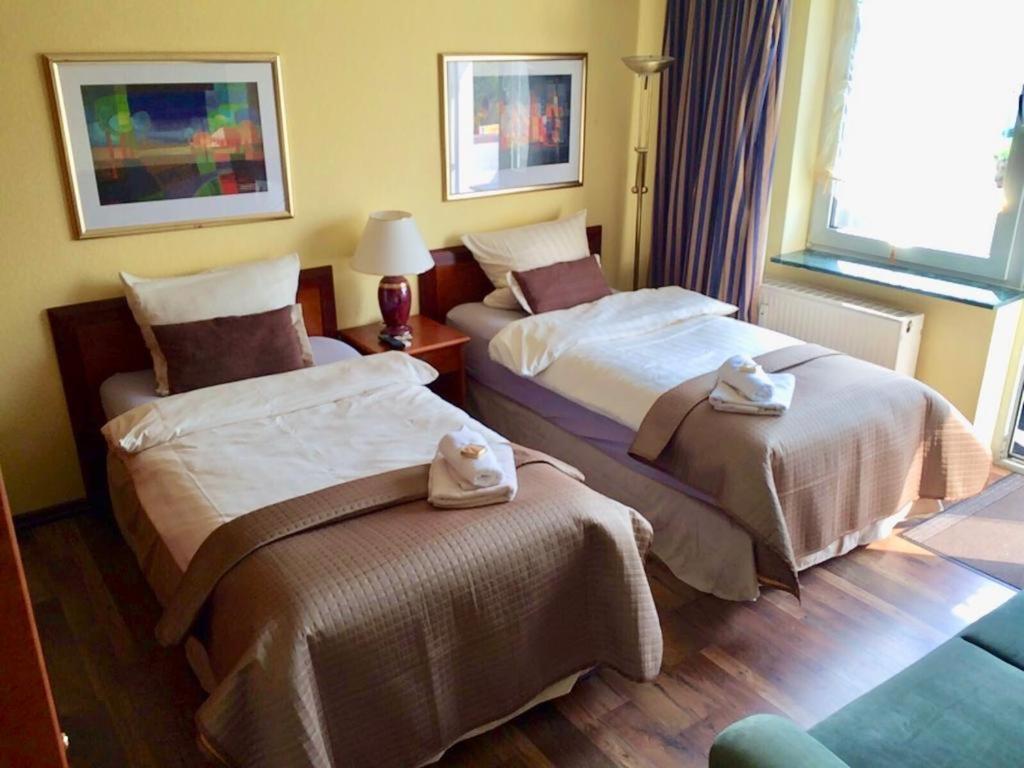Ingrids Ferienwohnung Mit Balkon In Thiede Naehe See سالزجيتر المظهر الخارجي الصورة
